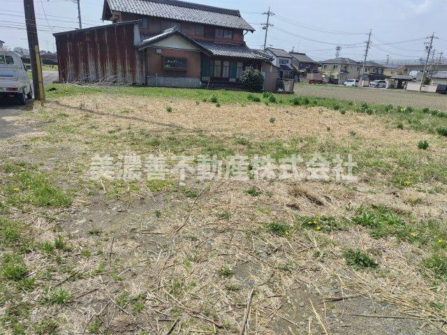 ６２７５４　本巣市七五三土地の外観