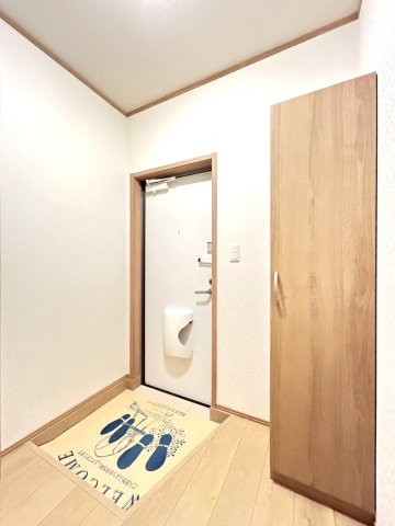 エストポミエBの玄関