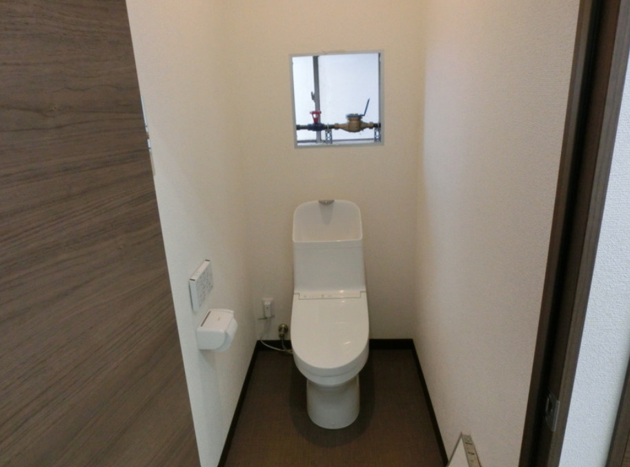 大津市松原町の店舗事務所のトイレ|トイレです