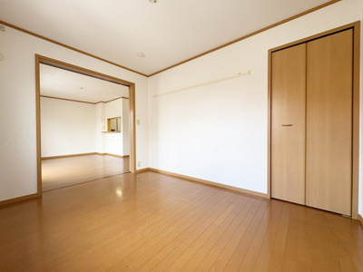 【洋室】 | ブリッサユウⅡ