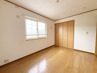 【寝室】 | ブリッサユウⅡ