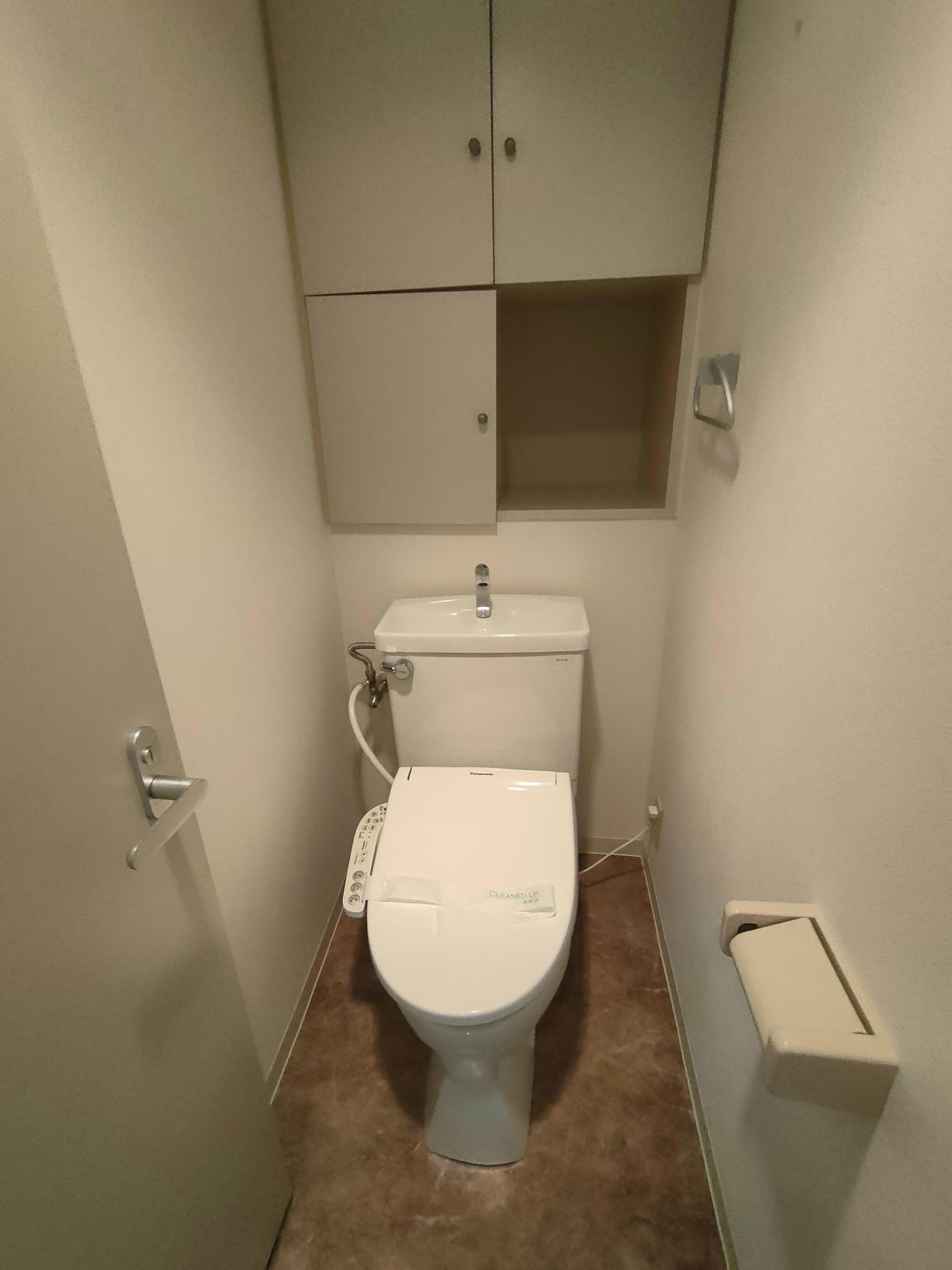 T's garden府中のトイレ|※別号室参考写真です