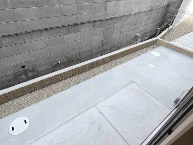 エクレール福井のバルコニー