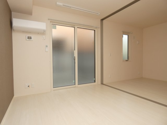 エクレール福井の居間・リビング