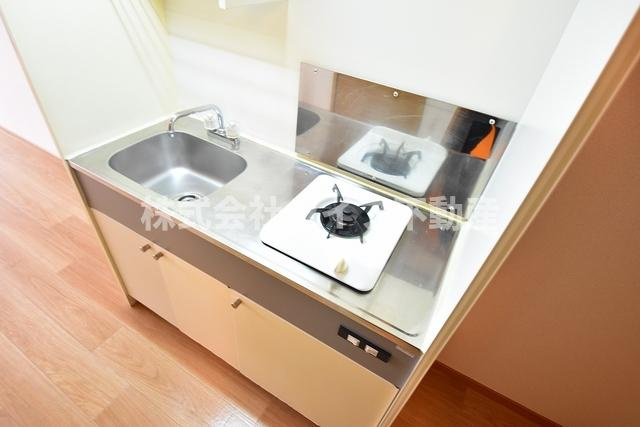 エステートピアナカタB棟のキッチン|キッチンです