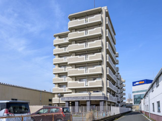 【外観】 | 【シティライフ箱崎11】２０２４年６月、リフォーム完成いたしました♪少しでも気になる方はすぐにご連絡ください。住宅ローン・その他ご質問等いつでもお待ちしております。