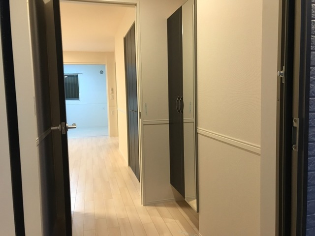 【内装】 | NouvelleVague | 明るい室内です