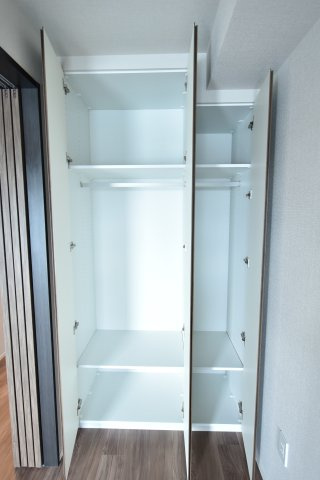 レーベン長岡天神ＣＲＥＳＩＳＴの収納