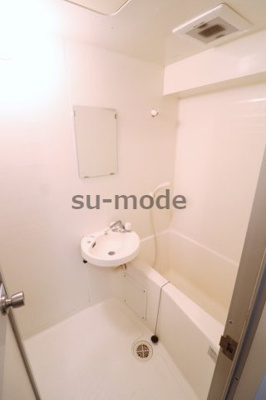 【浴室】 | クリスタルシャトー | 別部屋写真