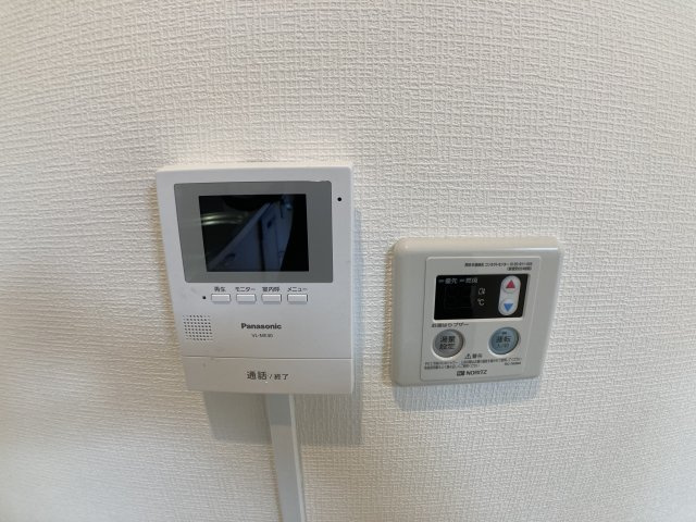 三旺マンション第三東山の防犯設備|TVモニター付きインターホンです。