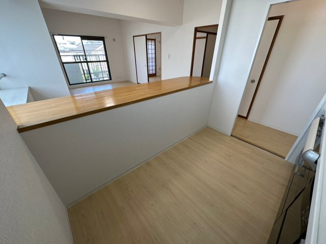 藤和シティコープ平和が丘のキッチン|カウンター付でお料理を運ぶときに便利です♪