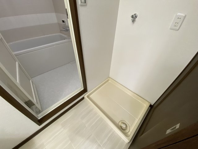 パラローク香流のその他|防水パン付き洗濯機置場