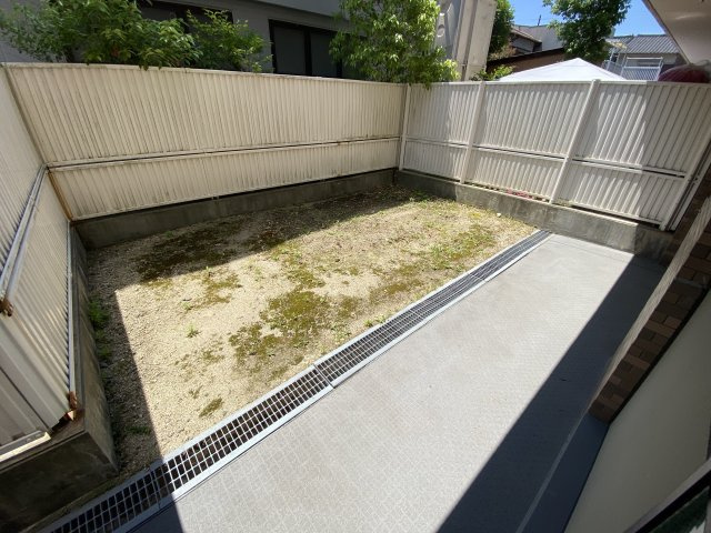 パラローク香流の庭|ガーデニングや家庭菜園などが楽しめる専用庭あり！