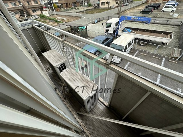 姫路市飾磨区中島のハイツのバルコニー