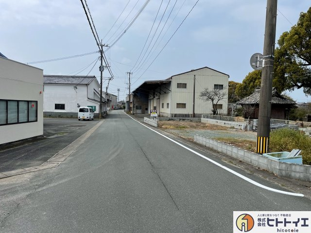 大川市大字中木室の売地の前面道路含む現地写真