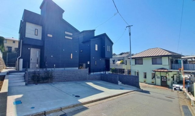 【成約】鎌倉市津 デザイナーズ新築戸建ての外観