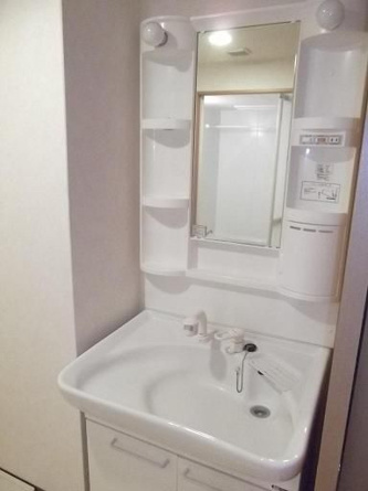 【独立洗面台】 | ※同マンション別室の参考写真です