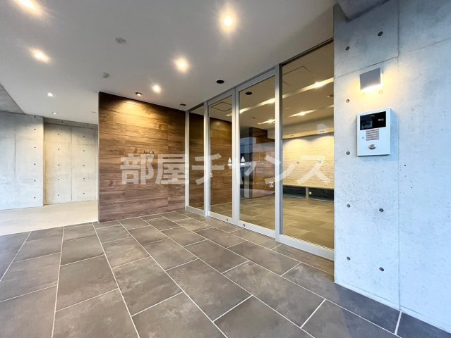 ArtizA浅間町のエントランス