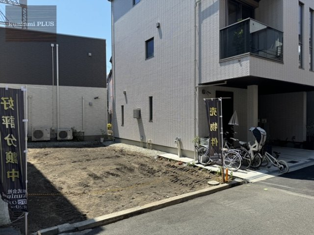 大阪市福島区鷺洲1丁目の前面道路含む現地写真