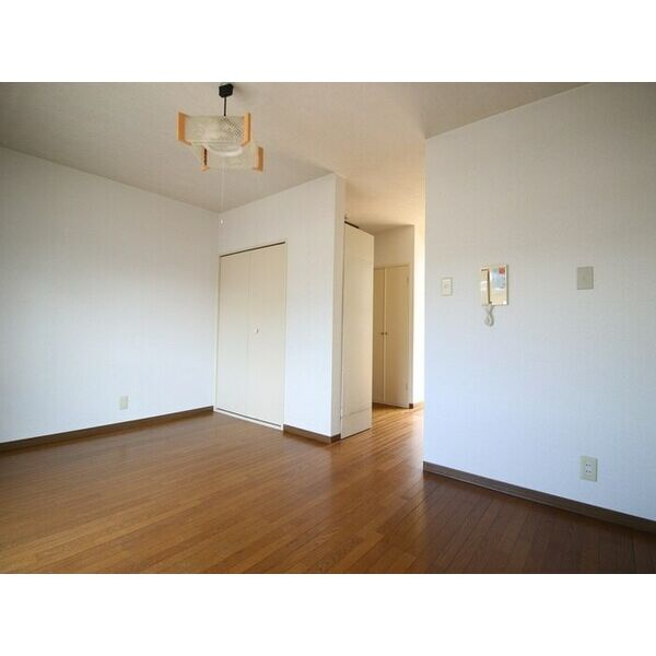 赤松コーポの居間・リビング