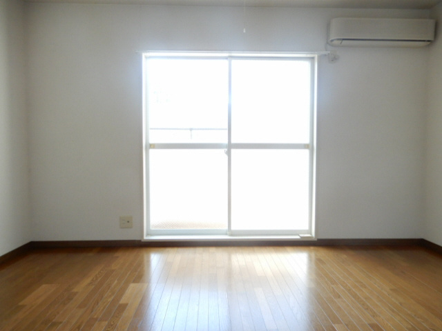 赤松コーポの居間・リビング