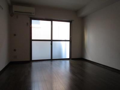 メルクマールK（メルクマールケー）の居間・リビング