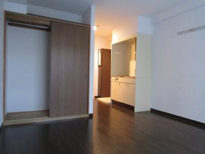 メルクマールK（メルクマールケー）の寝室|内装