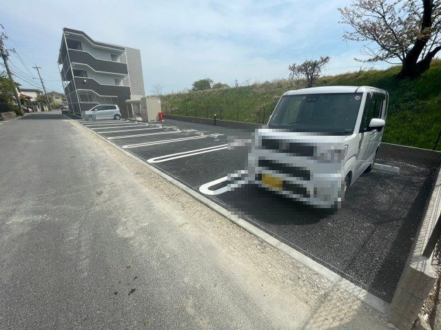 【駐車場】 | NAVI TOWN 赤堀