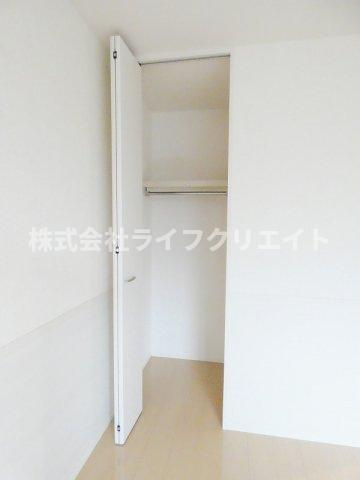 グランシャリオ万願寺の収納