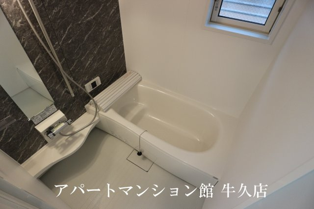 アビタシオンプリュネの浴室