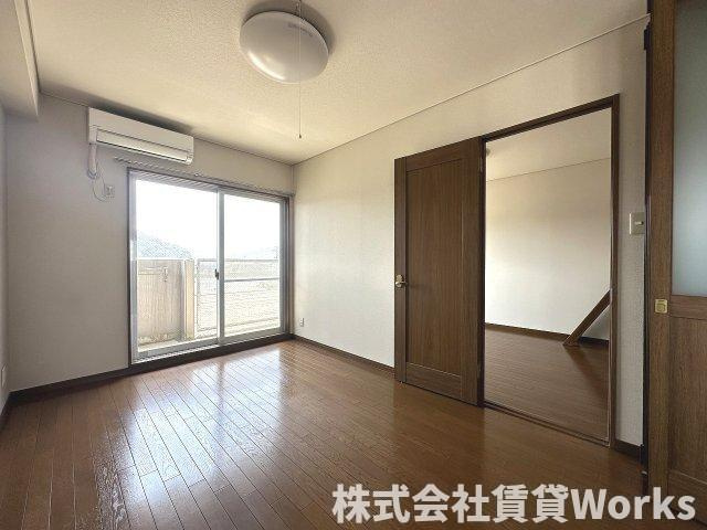 ル・モンド交成の居間・リビング|ゆったりとした居間です