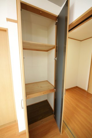 パルやなべの収納