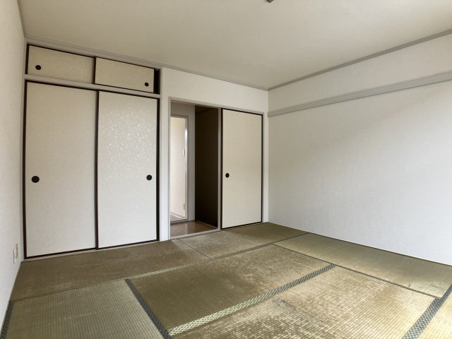 ドミール北国分の和室
