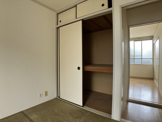 ドミール北国分の収納