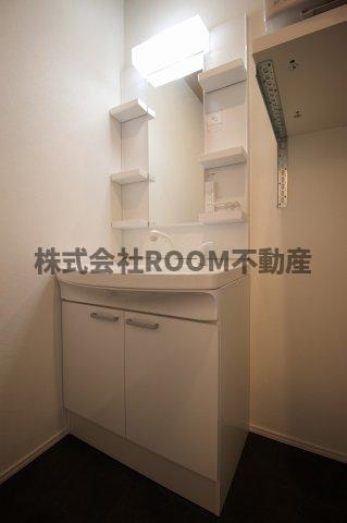 ネストプレイス高木の独立洗面台|使いやすい独立洗面台です