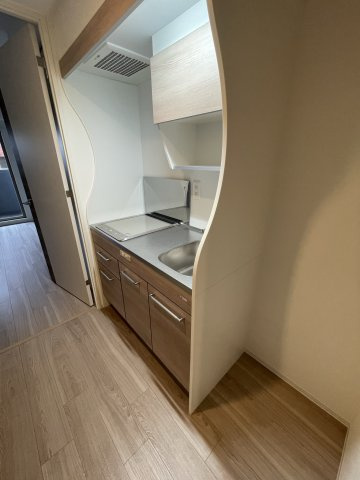 アドバンス江坂ラシュレのキッチン