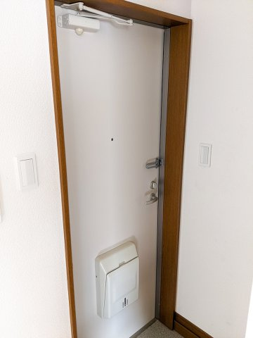 【玄関】 | アリエール竹山 | シューズボックス付き