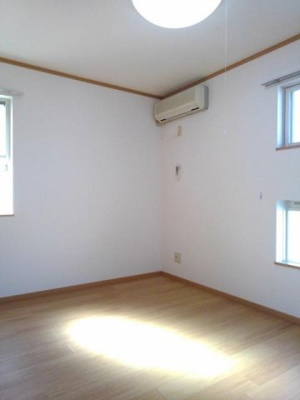 【内装】 | メゾン二見 | 明るい室内です