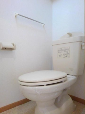 【トイレ】 | メゾン二見 | 落ち着いたトイレです