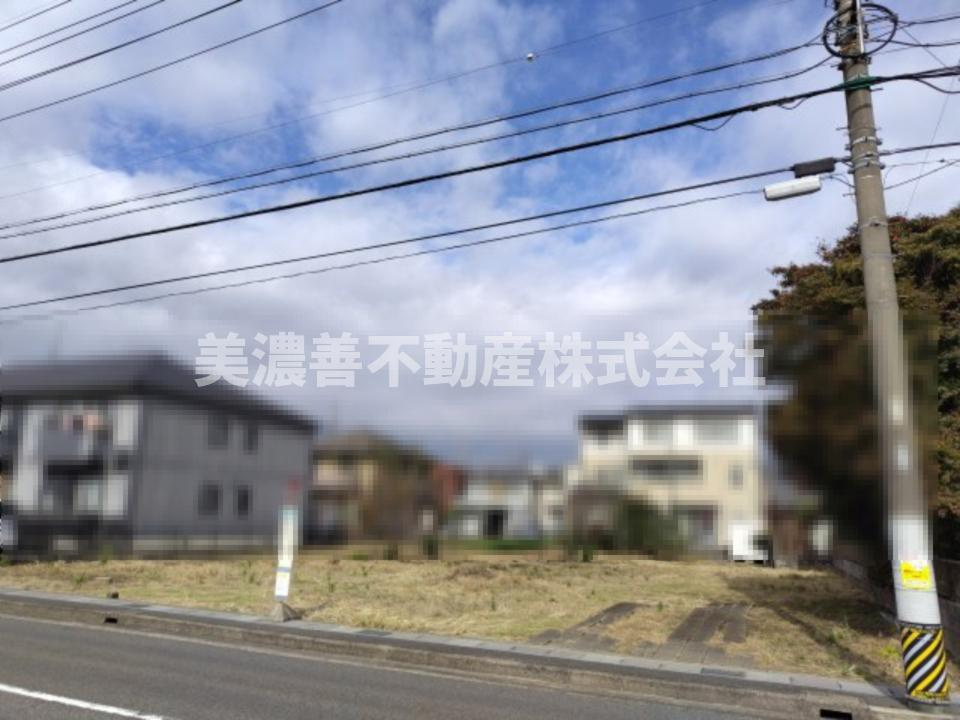 ６２１１５　岐阜市萱場東町８丁目土地の外観