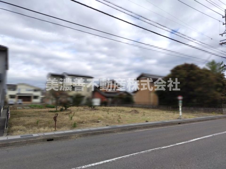 ６２１１５　岐阜市萱場東町８丁目土地の外観