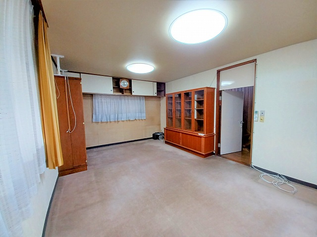 山王３１９臨時貸家の洋室