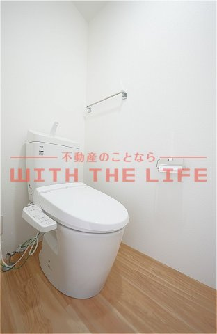 RENATUS　VERITE（リナトゥスベリテ）【キャッシュバック対象物件】のトイレ|ゆったりとした空間のトイレです