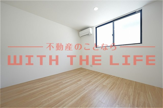 RENATUS　VERITE（リナトゥスベリテ）【キャッシュバック対象物件】の居間・リビング|ゆったり過ごせるリビングです