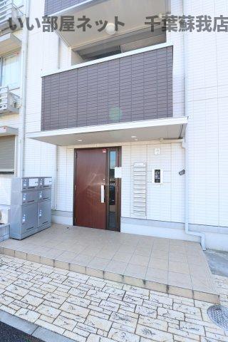 RESO・CALM（リゾ・カルム）のエントランス|清潔なエントランスです