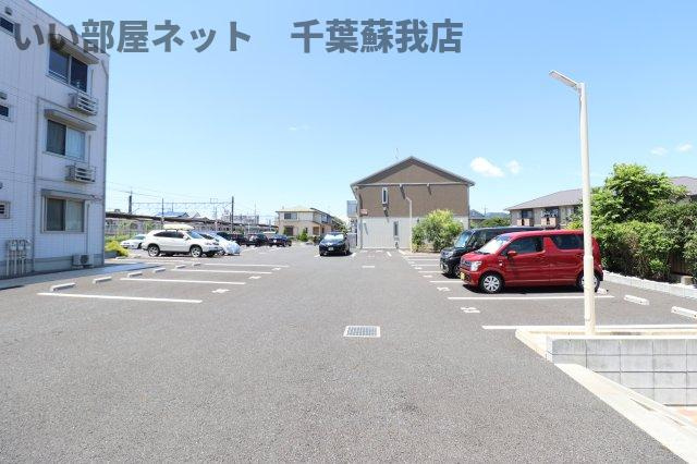 RESO・CALM（リゾ・カルム）の駐車場|カースペースがあります