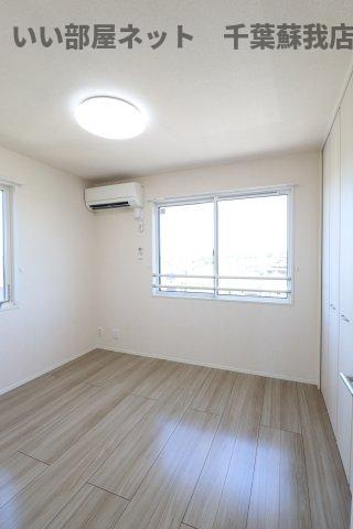 RESO・CALM（リゾ・カルム）の洋室|使い勝手のいい洋室です