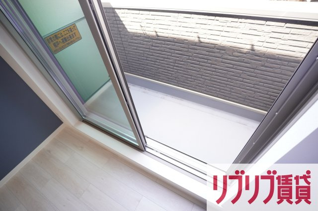 ジークレスト千葉浜野のバルコニー