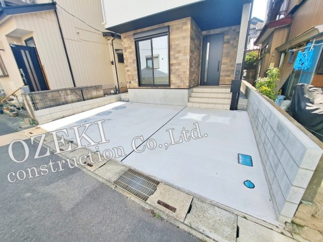 越谷市東越谷新築戸建て　-Fino aurora house FIT2-の駐車場