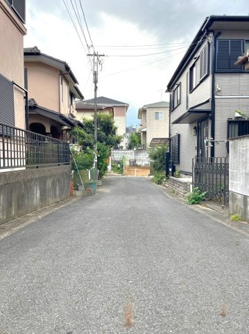 埼玉県春日部市大衾　土地の前面道路含む現地写真